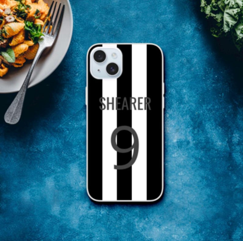 Funda para teléfono con la camiseta de fútbol número 9 de Alan Shearer - Leyenda del Newcastle United - ¡Flexible y duradera! imagen 5