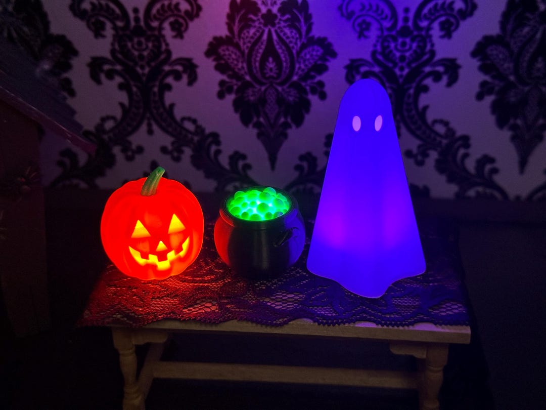 Halloween Tiered Tray Decor Set Light up Mini Trio, Jack O Lantern ...