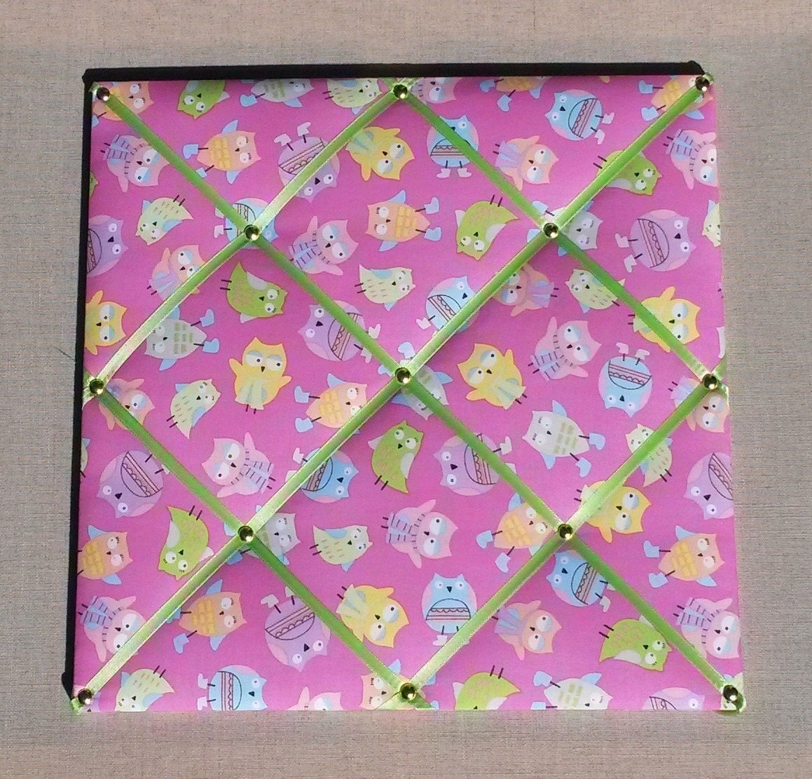 Pèle Mêle à Rubans en Tissu Hiboux, Rose et Vert