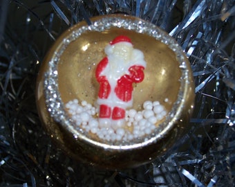 Vintage Christmas Diorama Ornament, Santa, Mercury Glass, 1950's