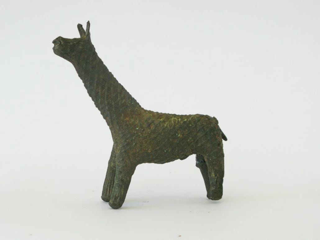インドのコンド族の長い首を持つ動物 - Etsy 日本