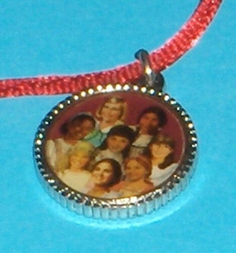 american girl necklace