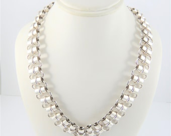 Sterling Silver 18" Heavy Link Chain With Toggle Style Clasp