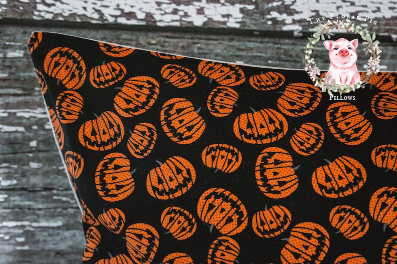 FARMHOUSE Accent Pillow Cover 18X18~Black with ORANGE Jack O/' Lantern Print~Pumpkin~Canvas Backed~Fall~Halloween~Autumn