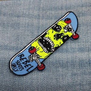 Skateboard with skull Rebel skater embroidered iron-on patch