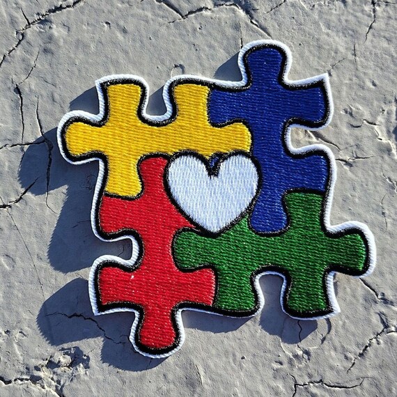 Autism Awareness Puzzle Heart Embroidered Iron-on Patch  display picture 1