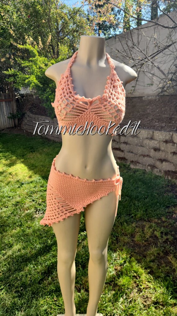 Peak-a-boo Beach Set (top and sarong)
