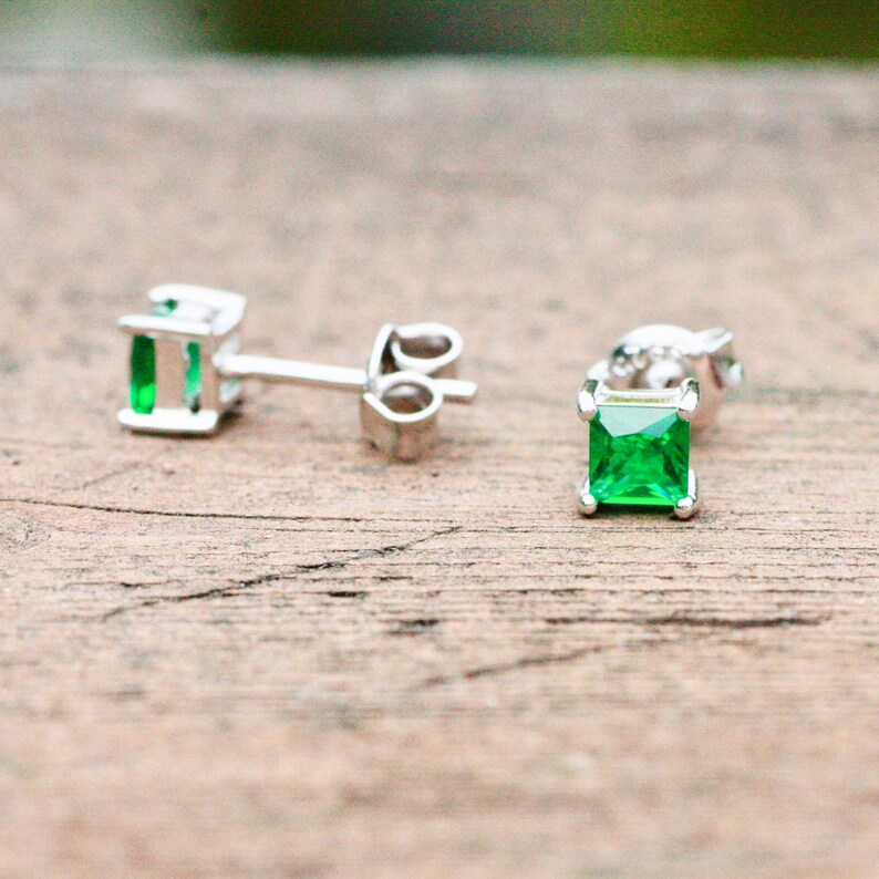20th Anniversary May Birthstone Created Princess Cut Emerald Stud Earrings Sterling Silver 925