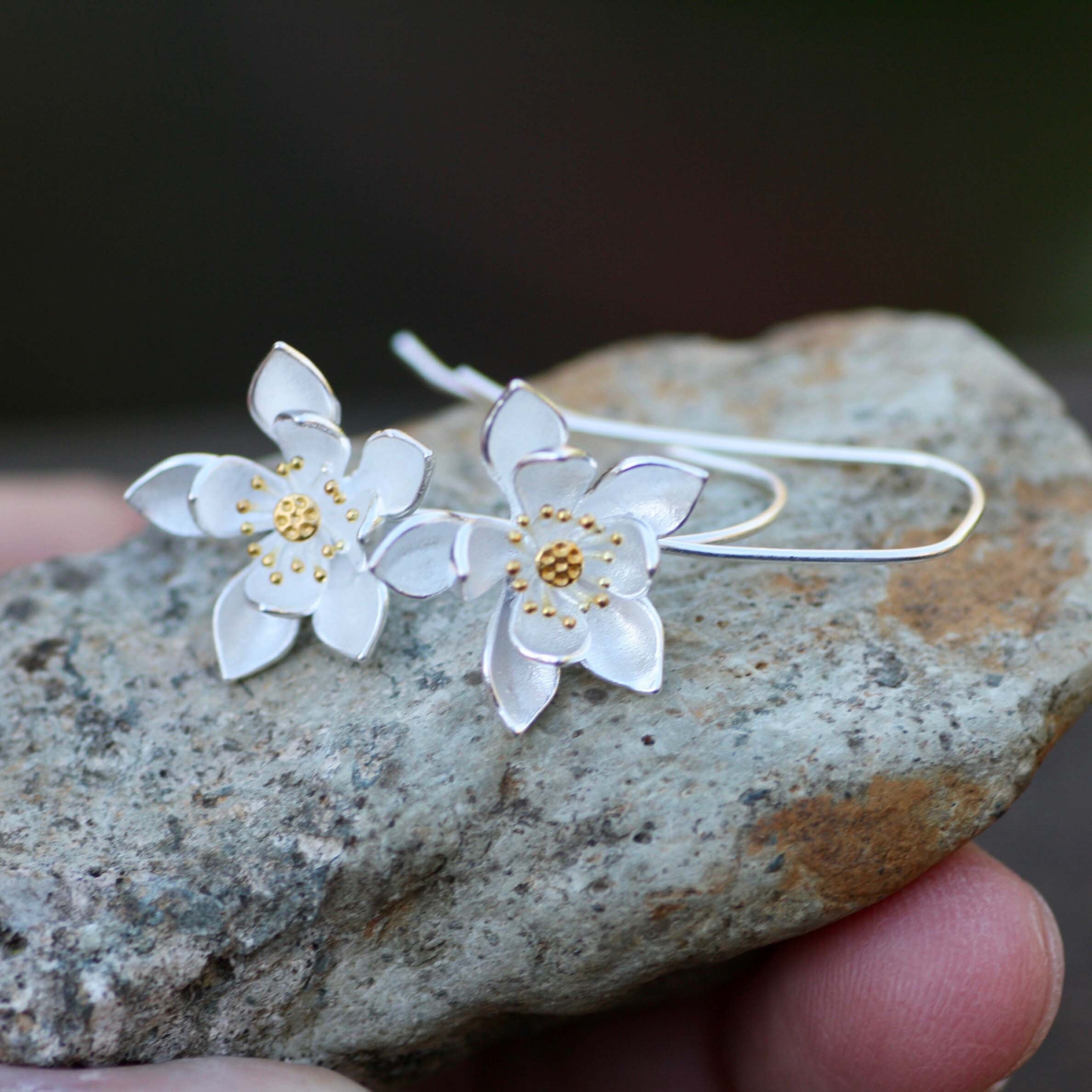 Magnolia flower earrings Outlet