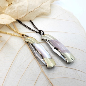 Knife Necklace, PINK Pearl, QUALITY BRASS Chain, Miniature  1 1/2 &quot; Working Pocket Knife Pendant, Knife Necklace Jewelry