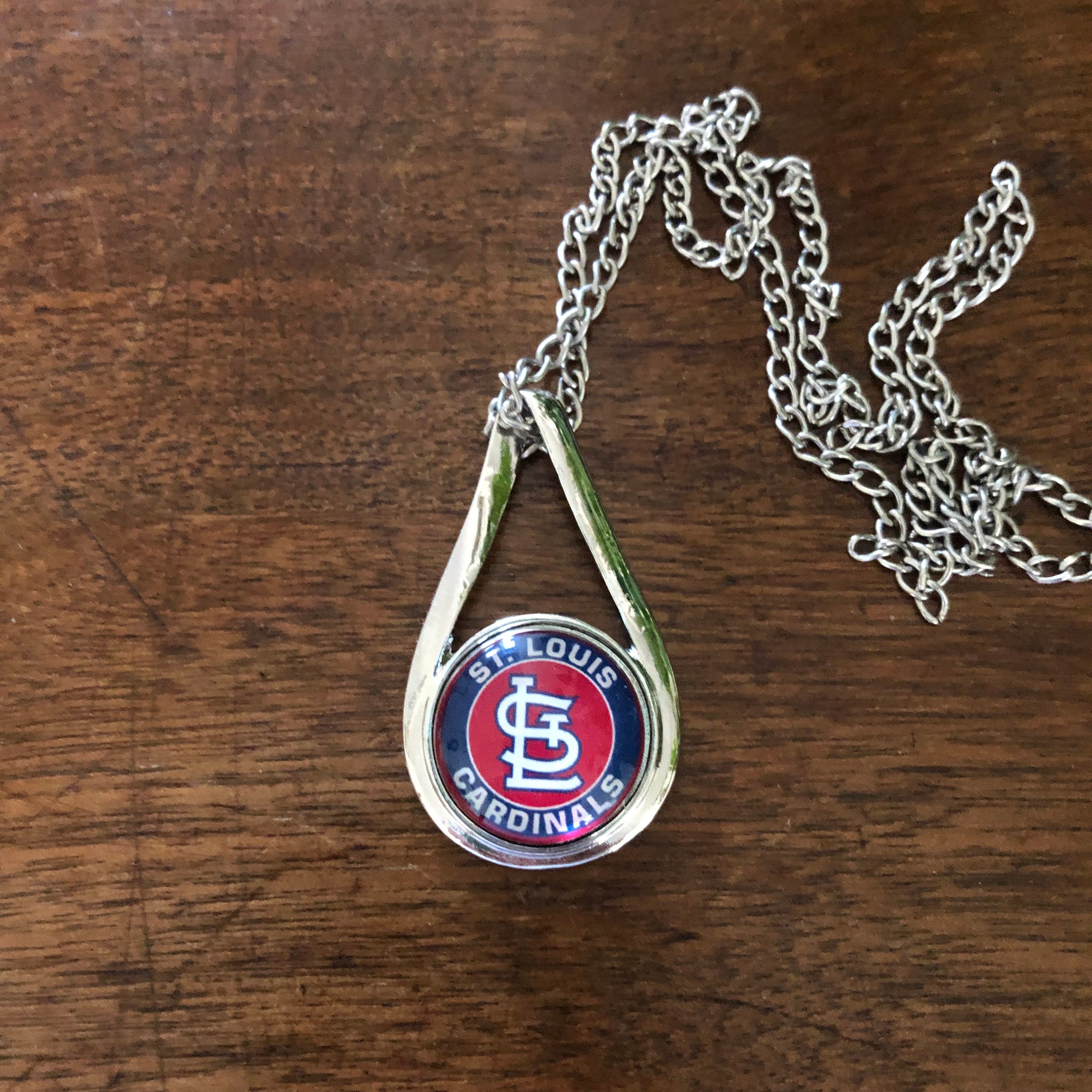 st louis cardinals necklace