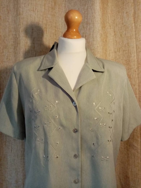 1940s style blouse
