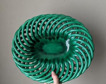 ceramic fruit bowl
