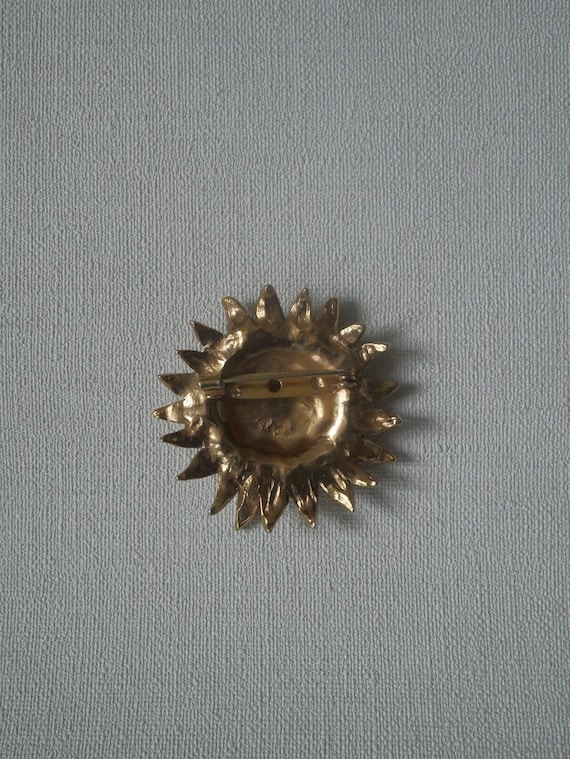 Broche Ancienne En Métal Doré - Bijou Vintage Occasion
