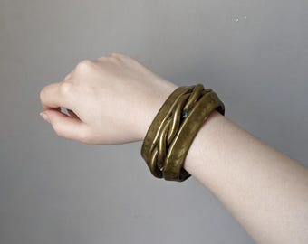 Bracelet manchette en laiton massif bijou ethnique tribal bohème