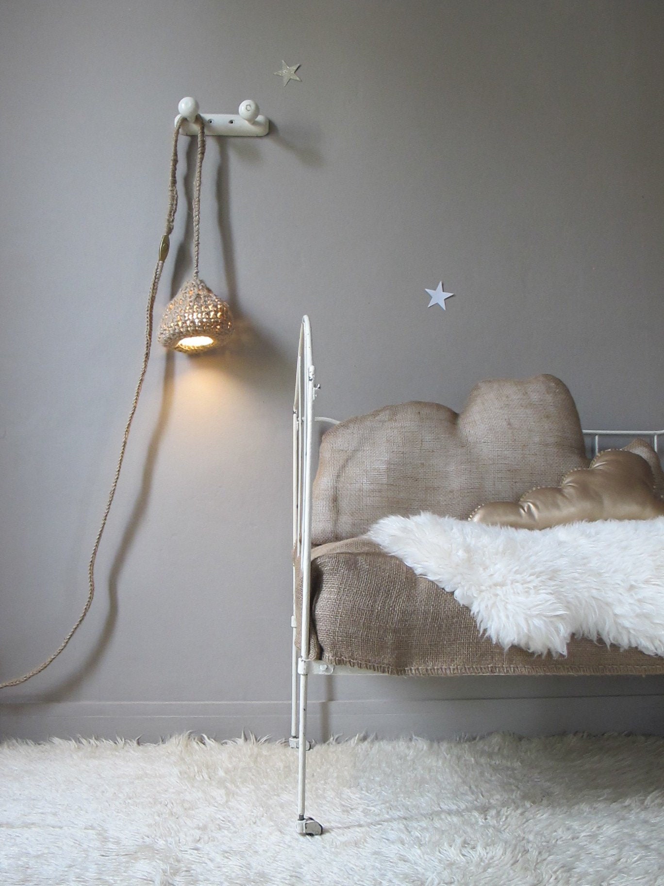 Porte-Manteau en Bois .