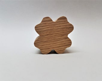 Oak knobs,modern knobs,pull and drawer,round oak knobs, four-leaf clover, shapes