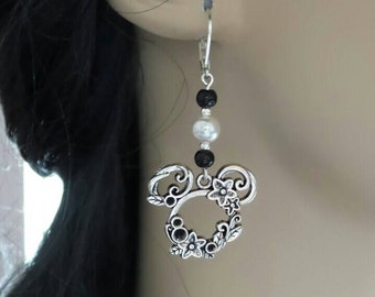 Alloy, Hollow, Flower, Mouse, Silver, Long, Drop, Dangle, Earrings, with Black, White, Glass, Pearls - earringsbywdwlisa1 - ( #E45 )