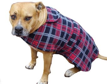 Manteau polaire pour grand chien à carreaux rouges - 5XL 85 cm Grande veste d'hiver chaude Fabriquée en Australie Dogue allemand Rottweiler Extra