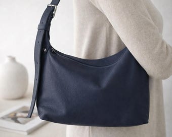 Borsa a tracolla in pelle blu scuro, borsa minimalista per tutti i giorni con tracolla regolabile, borsa in morbida pelle fatta a mano