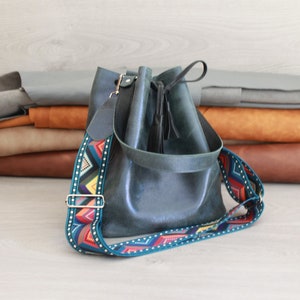 Bucket leather bag with two straps, with lining, Leather Bucket Bag,Crossbody Bucket Bag ,Handmade Leather Bucket Bag ,Bucket Bag Purse