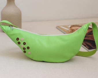 Unisex banana Bag ,Leather Banana Bag  / Crossbody Bag / Leather sling bag fanny pack/birthday gift