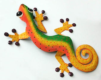 Gecko Wall Decor, Outdoor Metal Wall Art , Painted Metal Gecko Wall Hanging, Tropical Metal Wall Decor, Outdoor Garden Decor, 106-Or-Yl-Gr