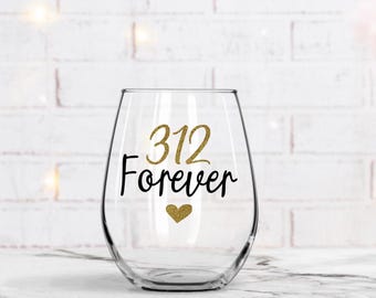 Roommate Gift, Roommate wine Glass, Best Friend Gift, Christmas Gift, College Roommate, Dorm Room, Apartment, Graduation Gift, Rommie Gift