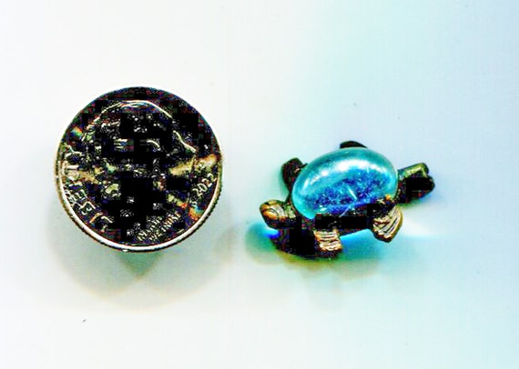 TINY TURTLE PIN With Blue Plastic Shell - image 2