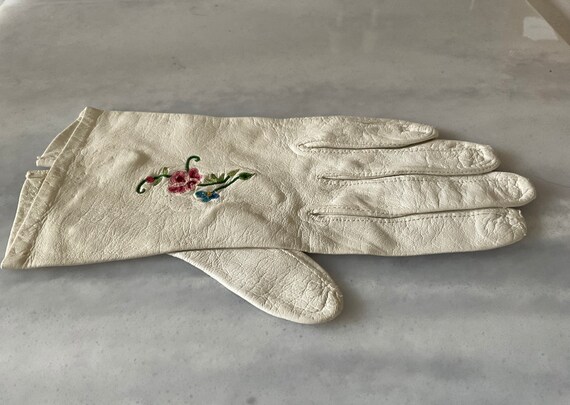 French Embroidered Rose Gloves - image 4