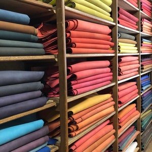Pelle conciata al vegetale chèvre francese chagrin CRISPE pelle di capra pieno fiore anilina 5-6 piedi quadrati / 0,45-0,55m2 / fianoleather