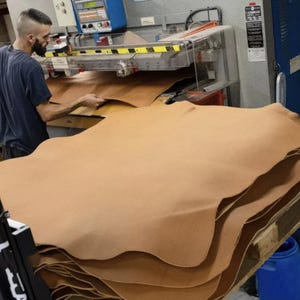 Vegetable-Tanned Vachetta Leather – 1.3-1.5mm (3-4 oz). Perfect for crafting and leatherwork. Hides, panels & sheets by FianoLeather