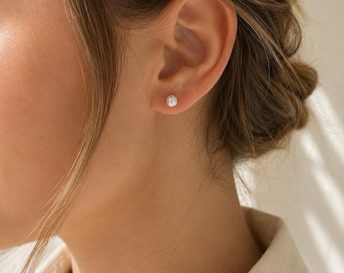 Amelia Freshwater Pearl Stud Earrings | Sterling Silver, 6mm Pearls