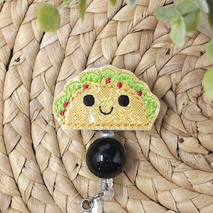 Smiley Taco Retractable Badge Holder, Taco Badge Holder, Taco Badge Reel, Foodie Badge Holder, Lunch Lady Badge Holder, Badge Reel Topper