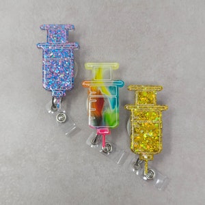 Porta badge siringa in resina glitterata, porta badge siringa, porta badge siringa, porta badge infermieristico, porta badge pediatrico