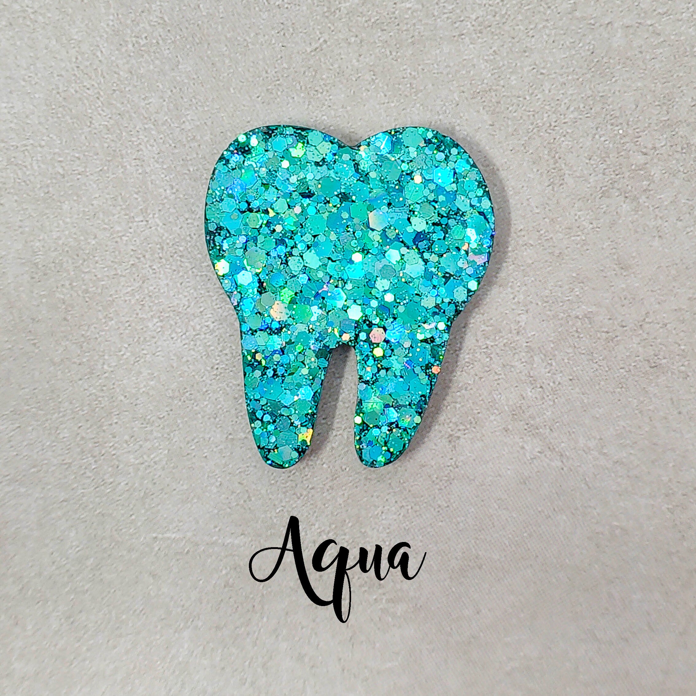 Buy Glitter Tooth Badge Holder, Glitter Tooth Badge Holder, Personalized  Tooth Badge Holder, Personalized Badge Reel, Glitter Tooth Name Tag Online  in India 