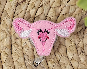 Portacredencial retráctil con forma de útero de fieltro rosa, carrete para credencial de obstetricia y ginecología, sala de partos
