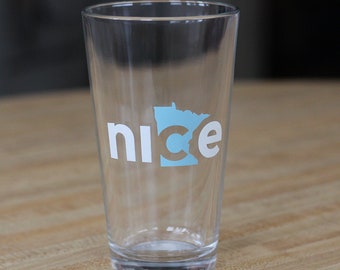 Minnesota Pint Glass - Pint Glass, Pint Glasses, Pint Glass Gift, Minnesota Gifts, Minnesota Glass, Minnesota Barware, Minnesota State