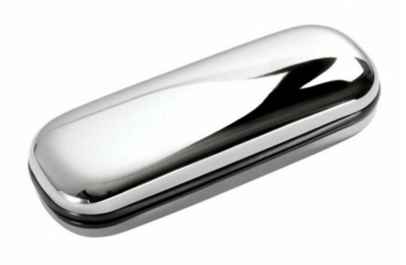 metal glasses case