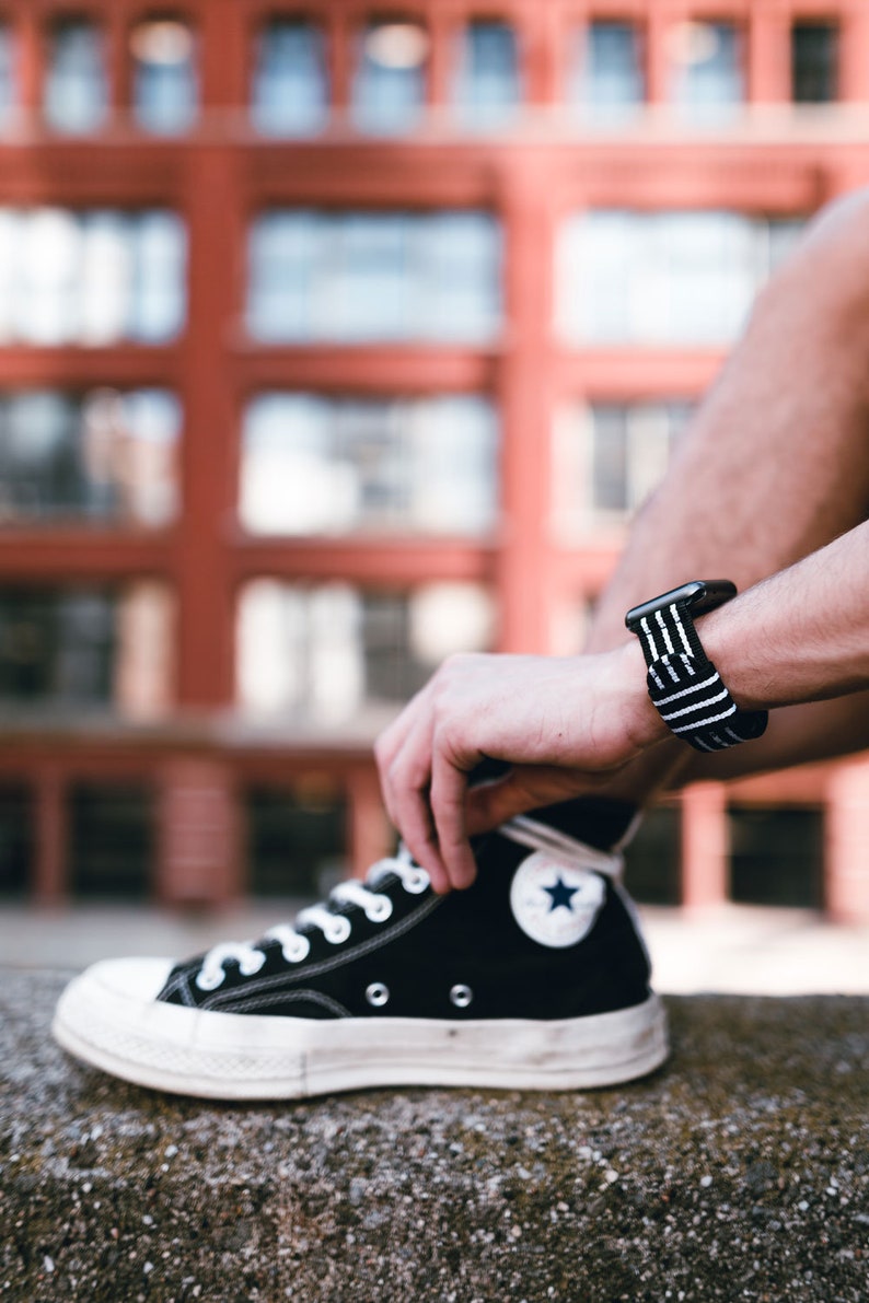 Preston Black and White Stripe Apple Watch Strap, Iwatch Strap, Nylon Strap, Iwatch Bands Strap, Iwatch bild 1
