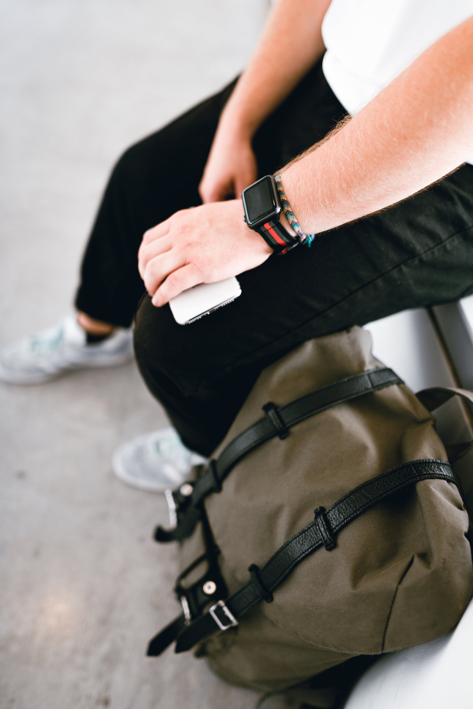 Nevi Black Red Gray Apple Watch Band 40mm 41mm 44mm 45mm