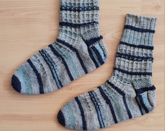 Handgestrickte Socken - Größe 44/45