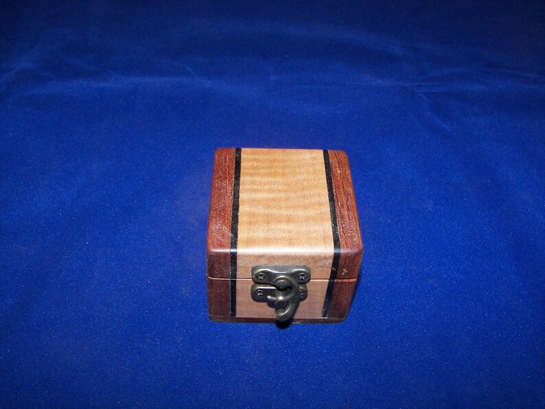 100/_2973 Fancy Keepsake /& Ring Box