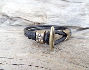 Men's Leather Bracelet, Natural Leather Bracelet, Antique Brass Hook Clasp, Unisex Jewelry, Gifts for Husband, Father's Day gift