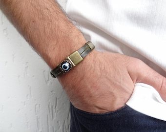 Men Evil Eye Bracelet, Green Thick Leather and Bronze Magnetic Clasp, Protection Bracelet, Men Leather Cuff, Turkish Nazar, Gift for Him Her