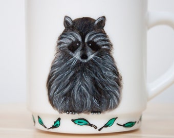 Raccoon mug, handmade mug, coffee mug, tea cup, raccoon whisperer, custom handpainted mug, raccoon gift, pet animal personalized mug, forest