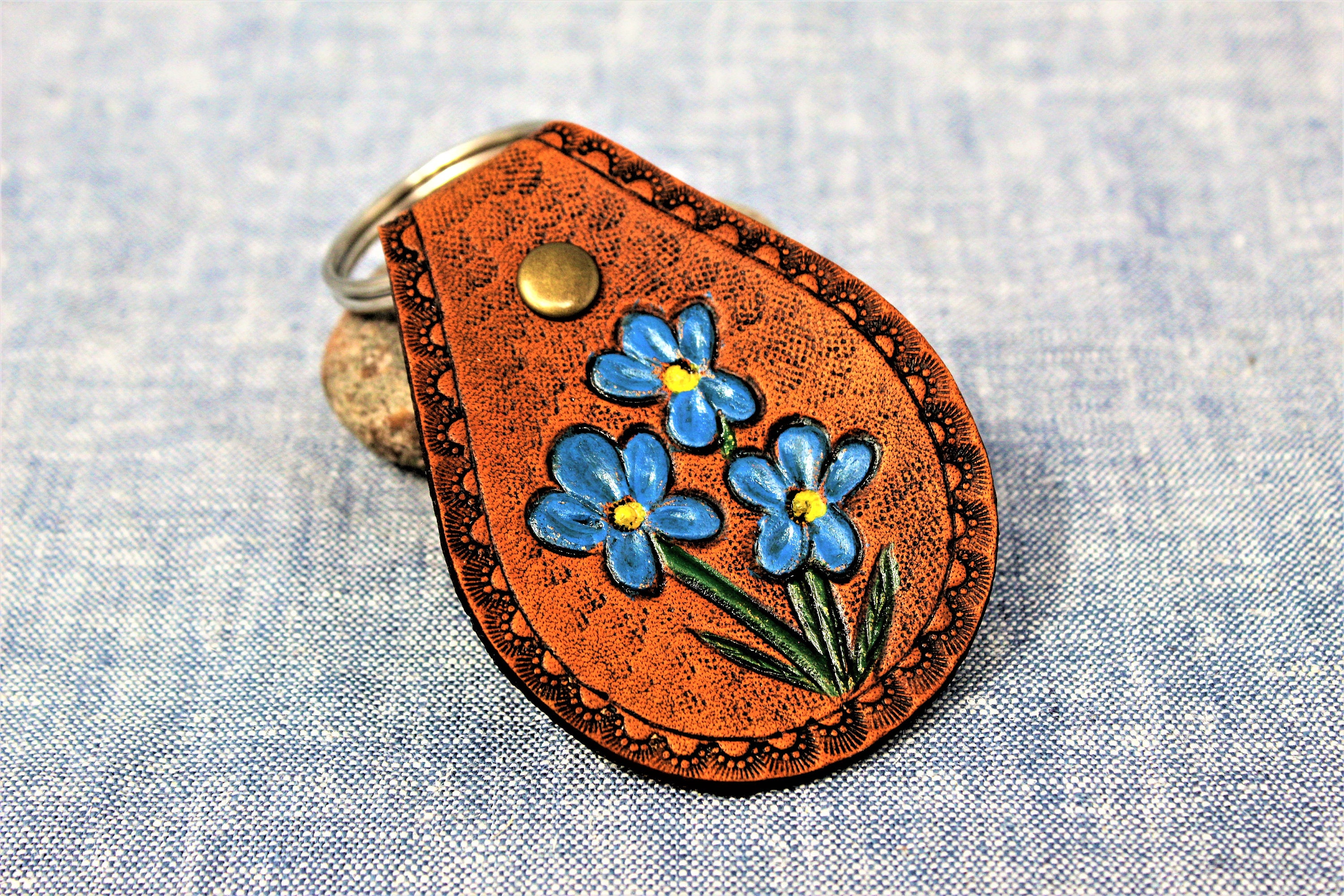 Forget Me Not Leather Keychain, Forget me not art, Alaska State Flower, Women's Keychain, 3rd Anniversary, Wife's Keychain, Comfort Gift