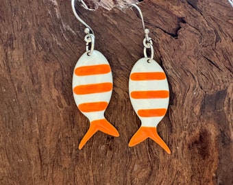 Boucles d'oreilles pendantes jolis poissons orange