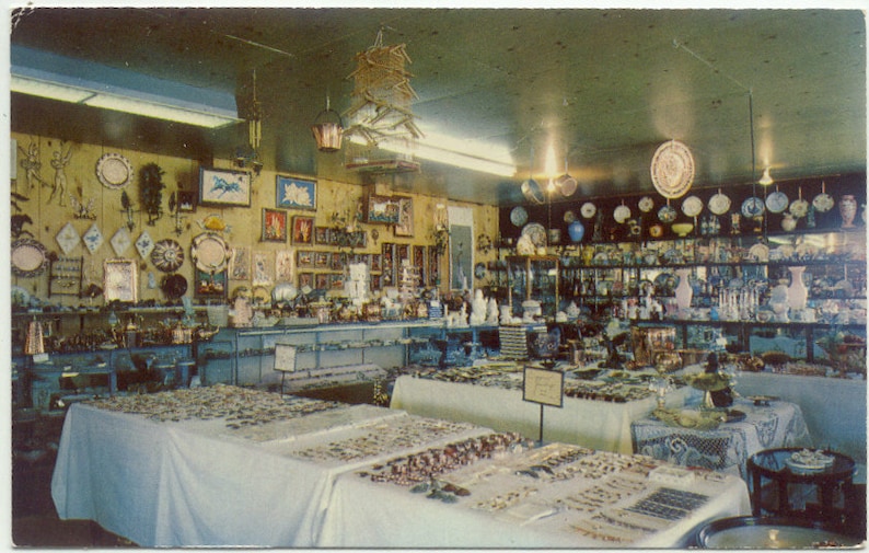 Kitty/'s Antiques /& Copper Store BUTTE Montana Vintage Postcard
