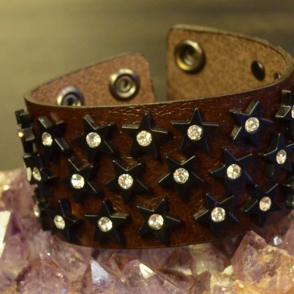 ON SALE,Leather Cuff Bracelet, Stars, Brown Leather Cuff, Clear Swarovski Crystals, Black, Cuff Wristband, Star, Bohemian, Genuine Leather